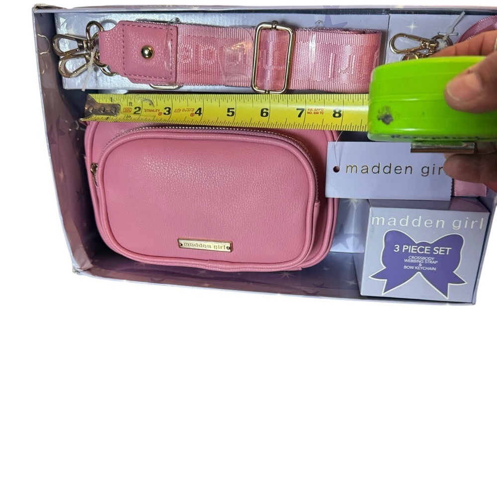 NWT MADDEN GIRL PINK CROSSBODY BAG GIFT SET OS - Picture 2 of 3